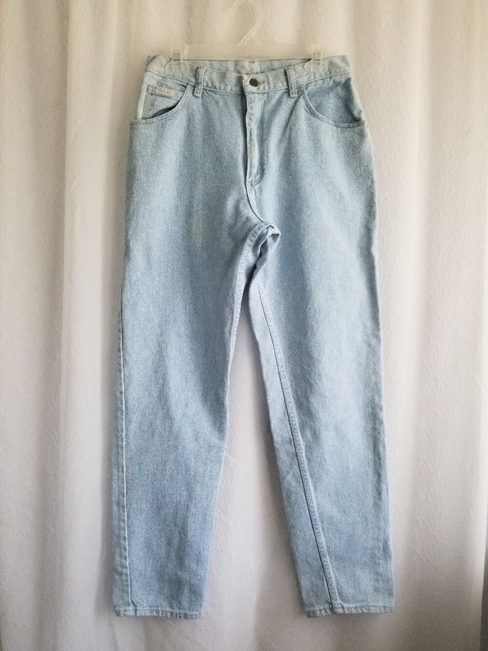Vintage High Rise Light Wash Mom Jeans
